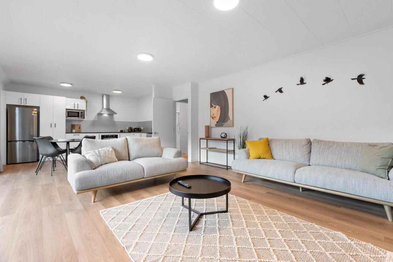 Location, Location Apartment